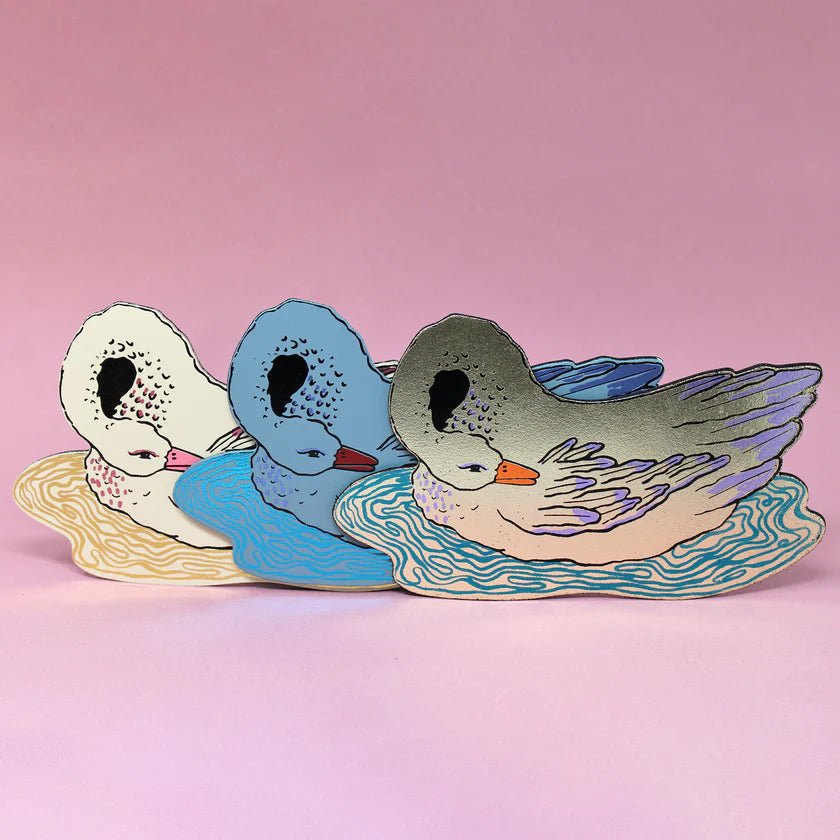 Giant Swan Magnet - Huck & Paddle