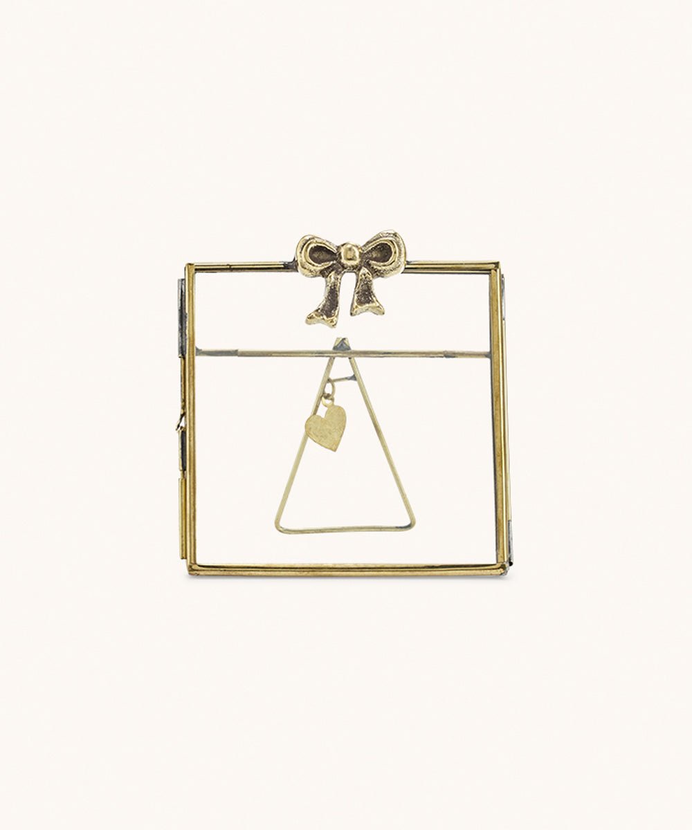 Sunny Saavi Polaroid Frame - Huck & Paddle